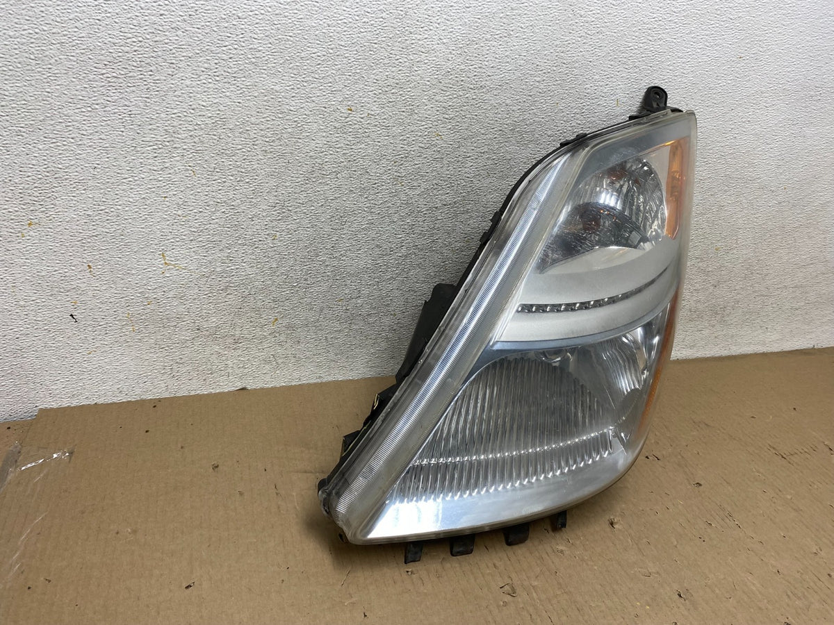 2006-2009 Toyota Prius Left Driver LH Side Blue Headlight Halogen AH5826 DW1