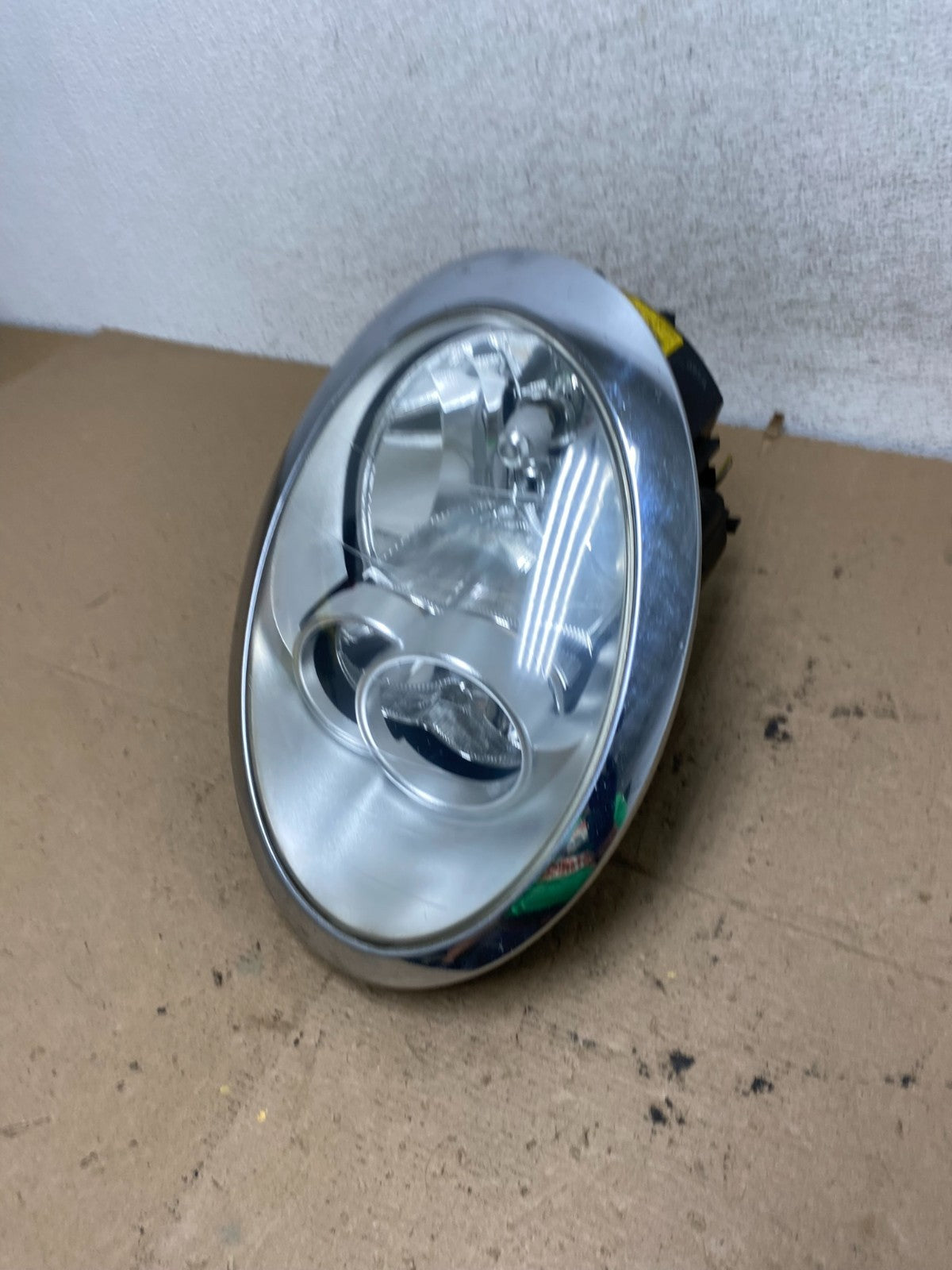 2005 to 2008 Mini Cooper Right Passenger Side Headlight Halogen AF5035 DW1