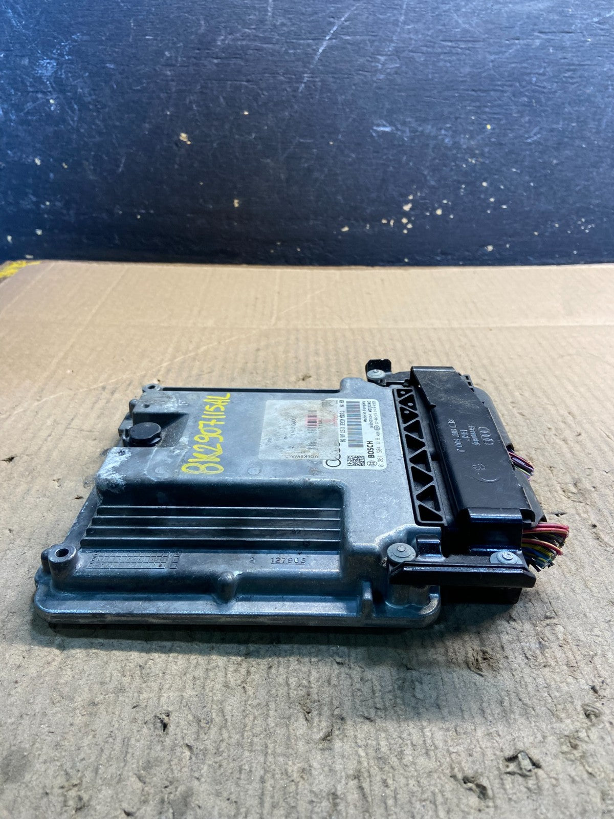 2009 to 2010 Audi A4 2.0L Engine Computer Ecu Pcm Ecm Pcu Oem OEM z0812 DG2