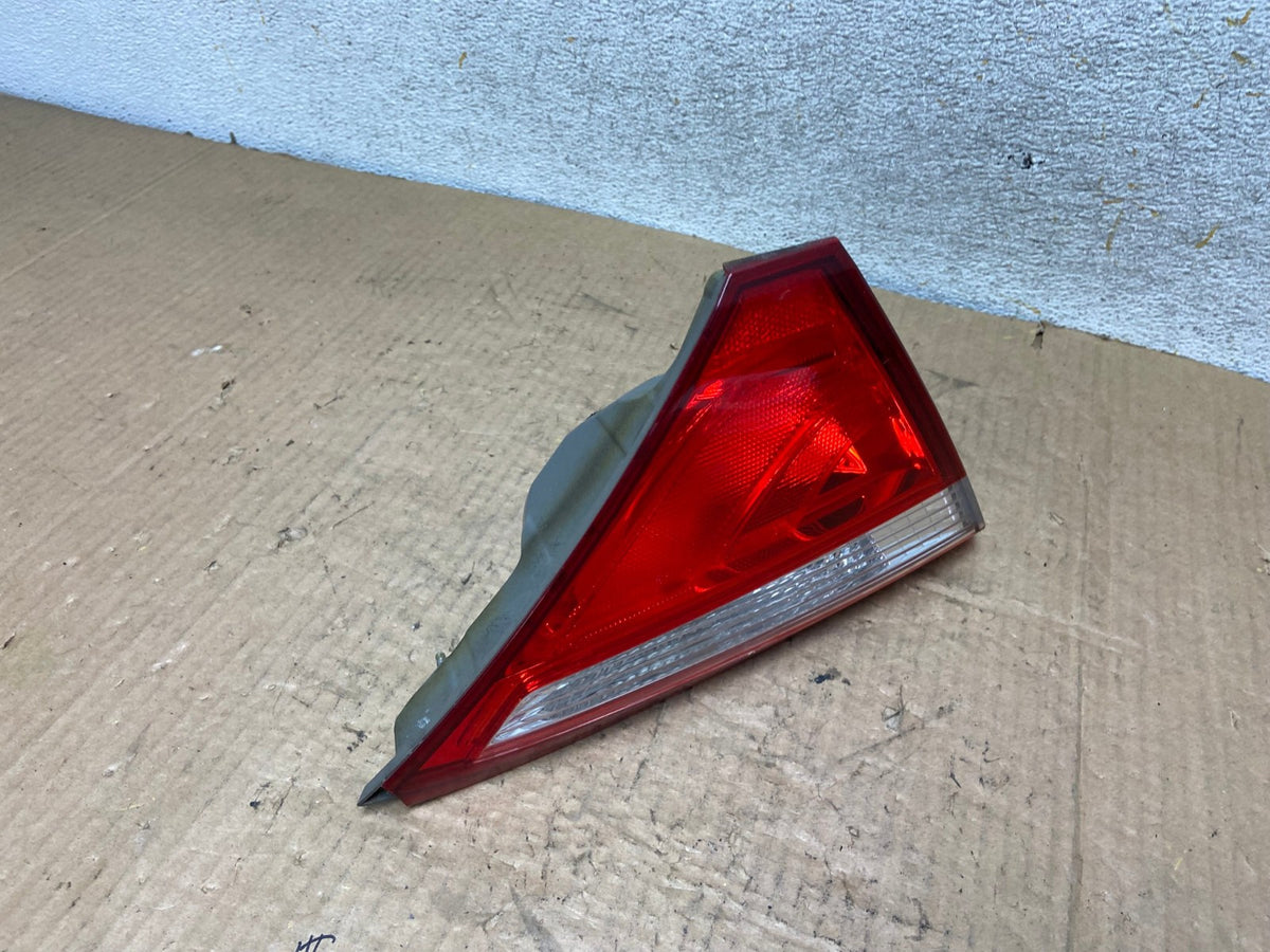 2015 - 2017 Toyota Camry Left Driver LH Side Tail Light Inner AI8245 LK2
