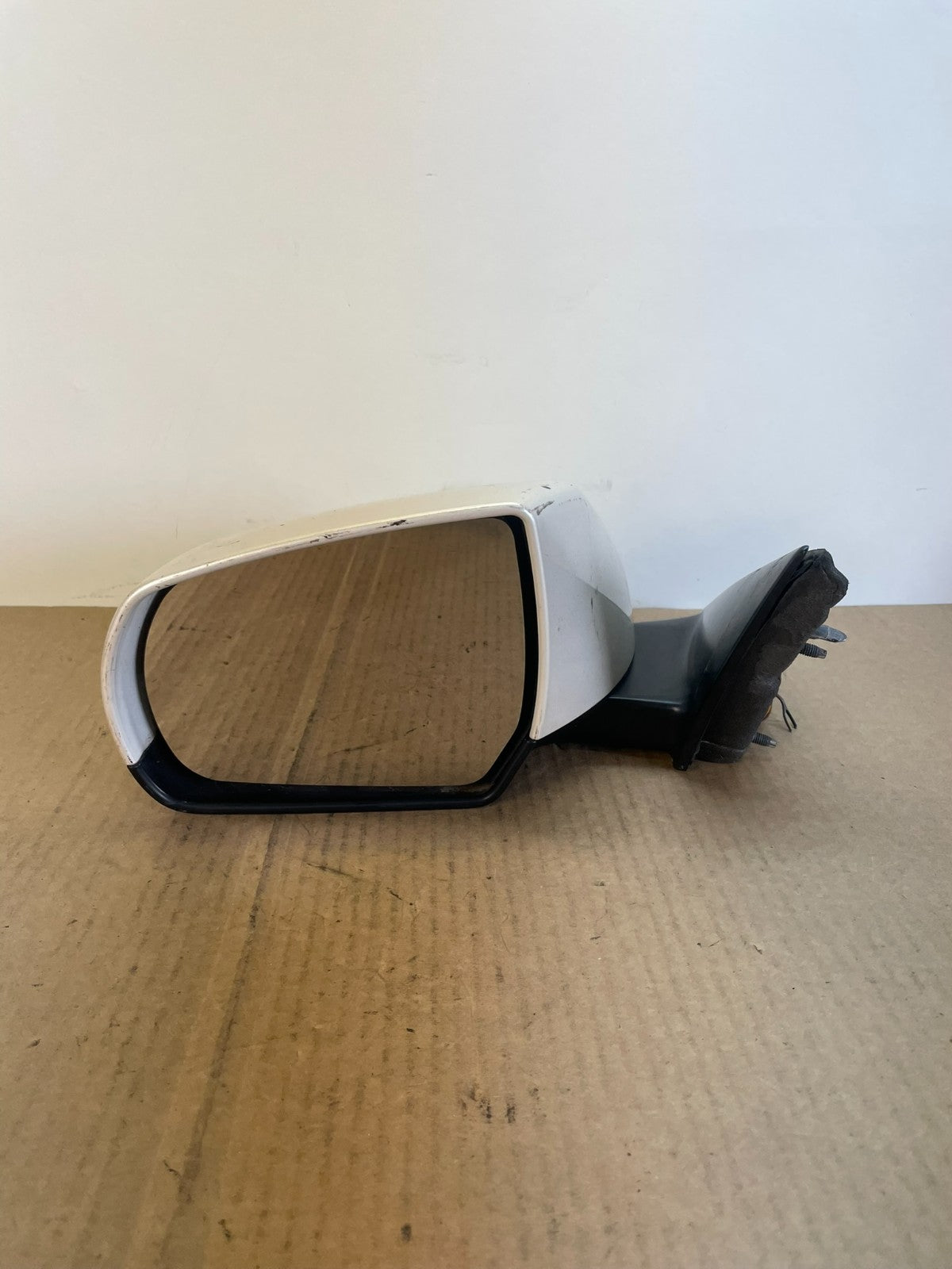 2013 - 2016 Cadillac ATS Left Driver Side Door Mirror AF5549 DW8