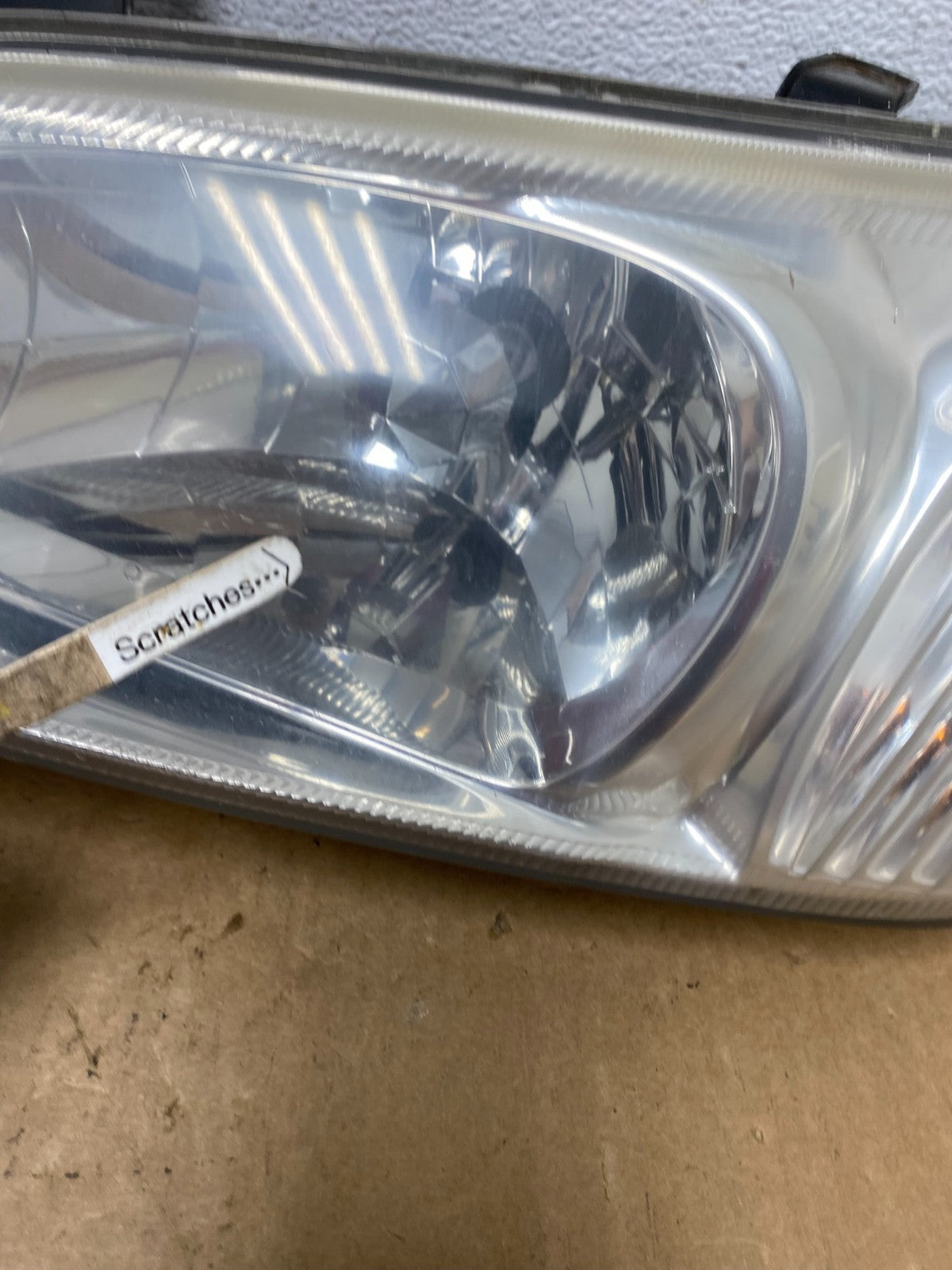 2000 to 2001 Nissan Maxima Left + Right Set Halogen Headlights Oem AC3482 DW4