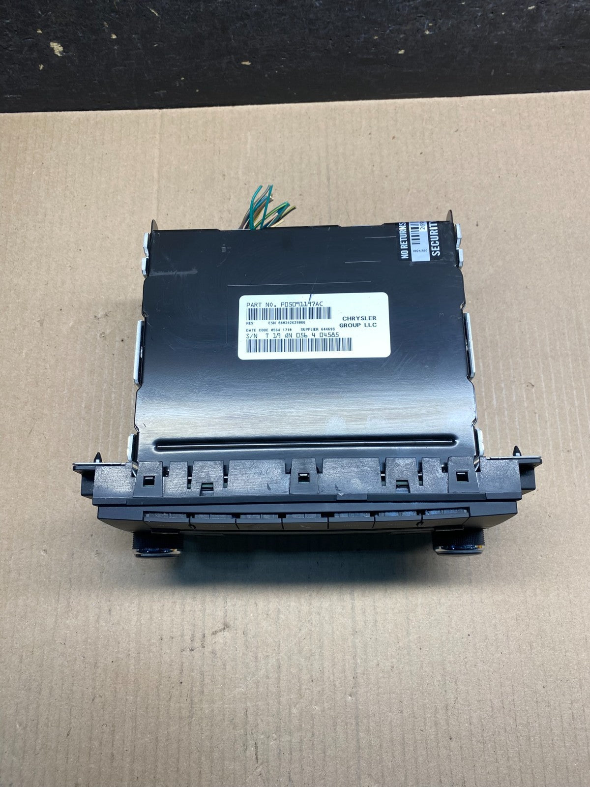 2007-2012 Chrysler Dodge Jeep Ram Radio CD MP3 AUX Receiver AI5319 DG3