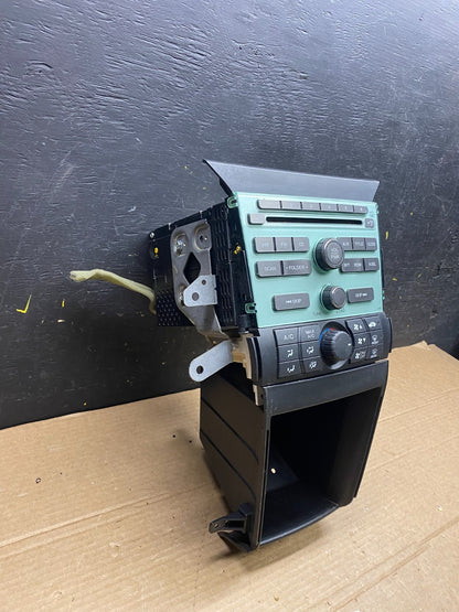 2009 to 2011 Honda Pilot AM FM CD Audio Radio Player Climate Control W0353 DG2