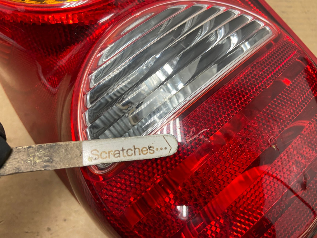 2002 2003 2004 Jeep Liberty Left Driver LH Side Tail Light AH4289 LK3