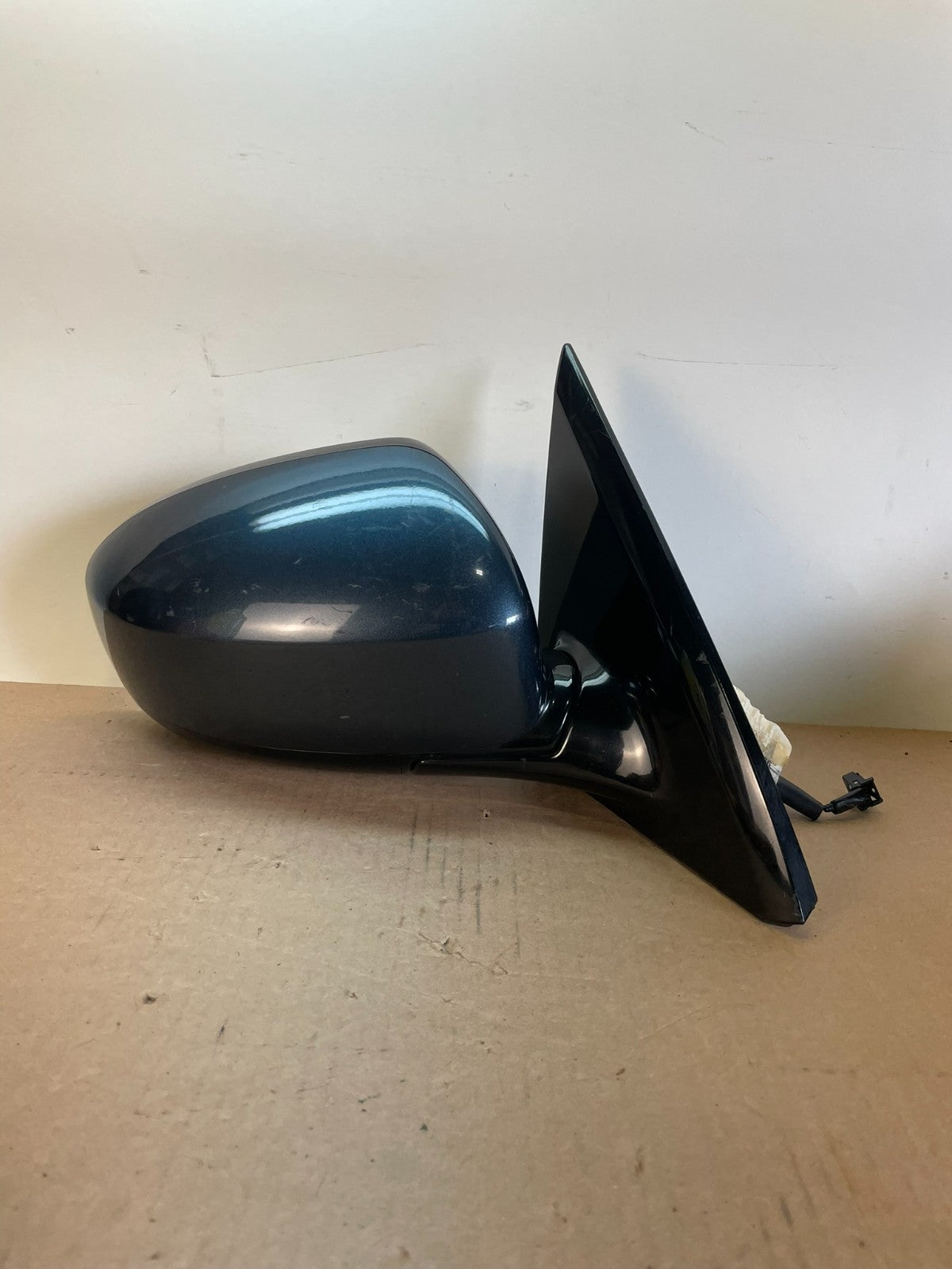 2013 to 2016 Nissan Pathfinder Right Passenger View Door Mirror AG2545 MS0