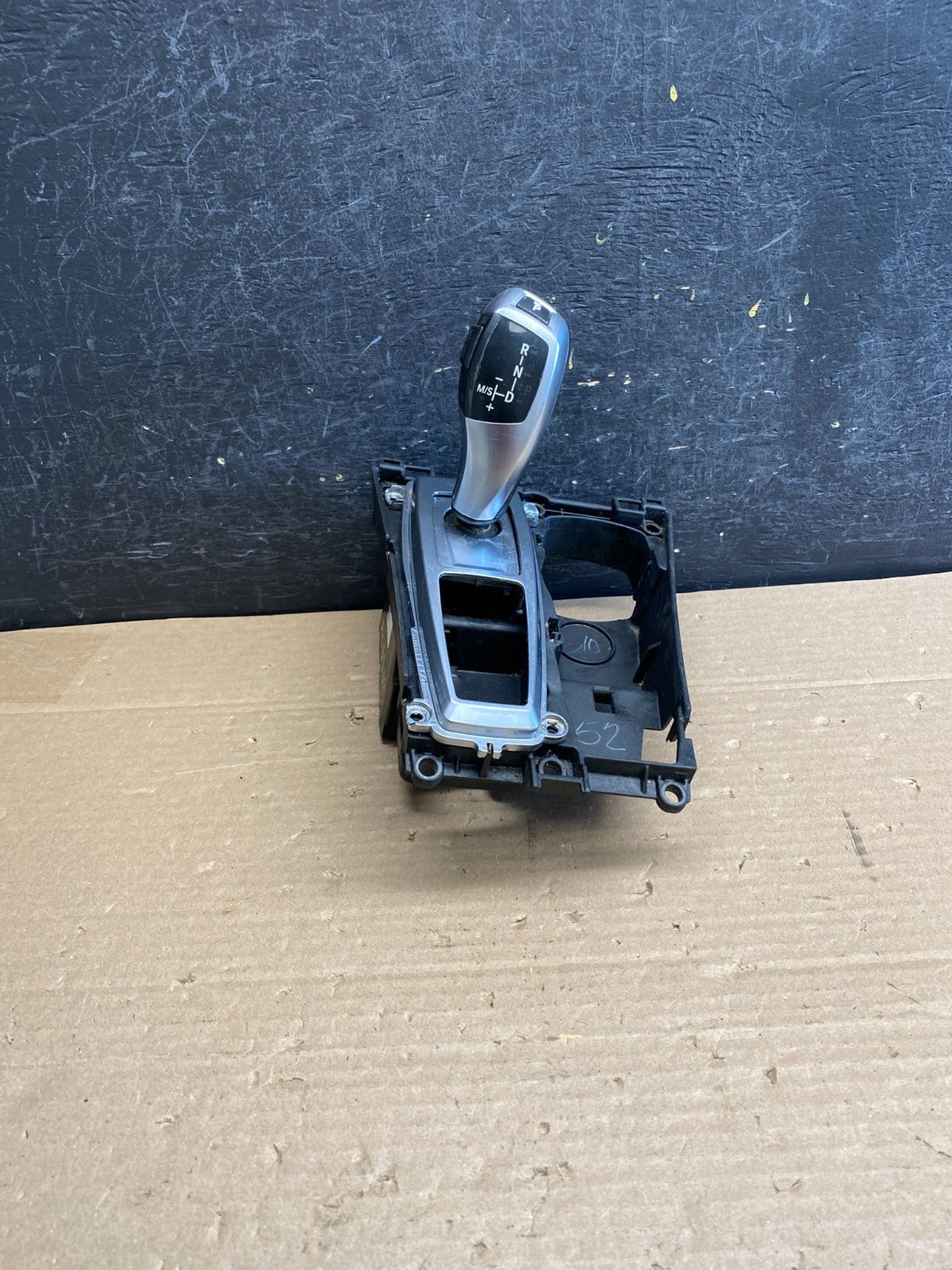 2007 to 2013 BMW X5 E70 Shift Shifter Selector Gear W/ Bezel ag6329 DG0