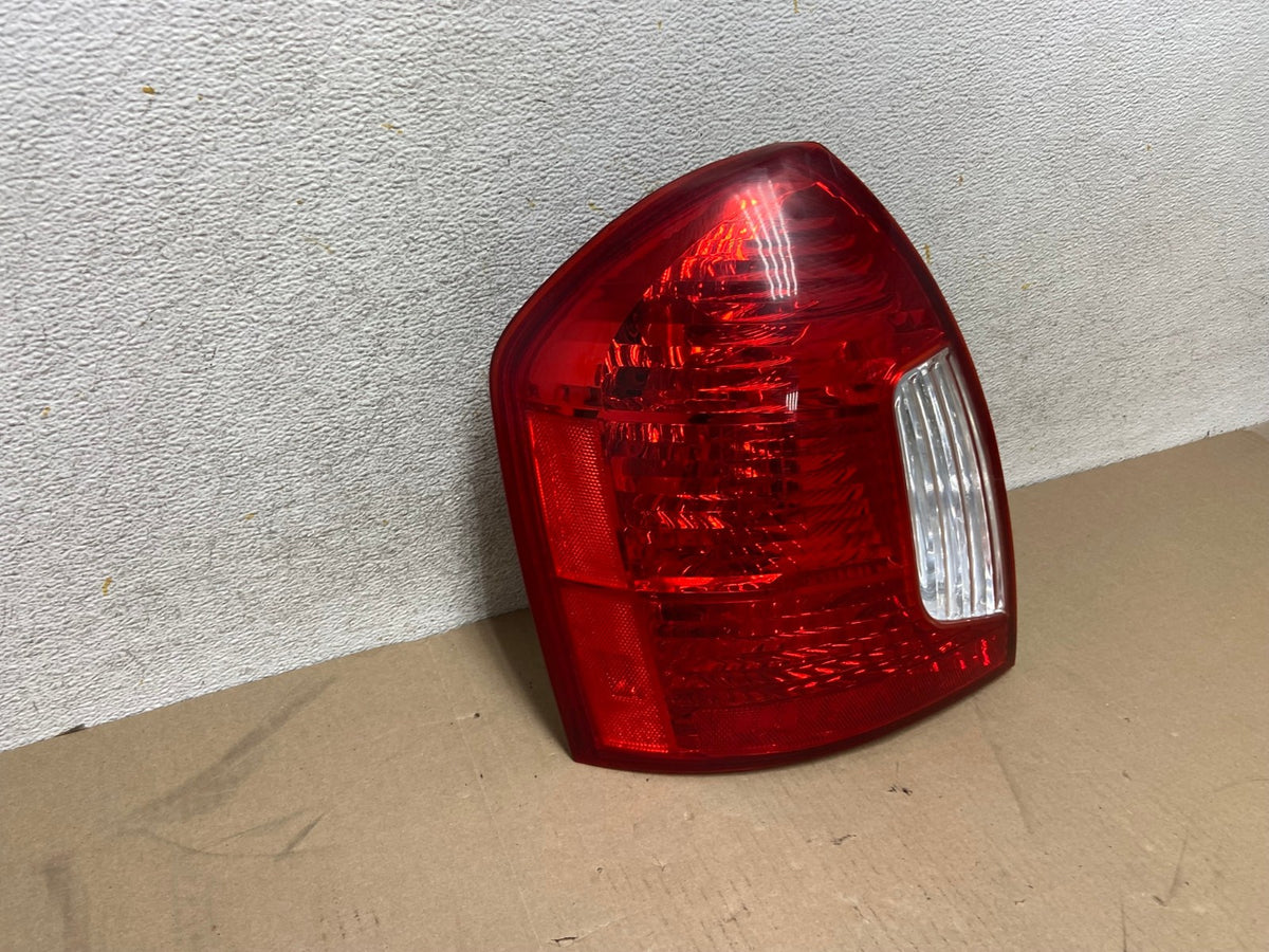 2006-2011 Hyundai Accent Sedan Left Driver Side Lh Tail Light AH6677 LK1