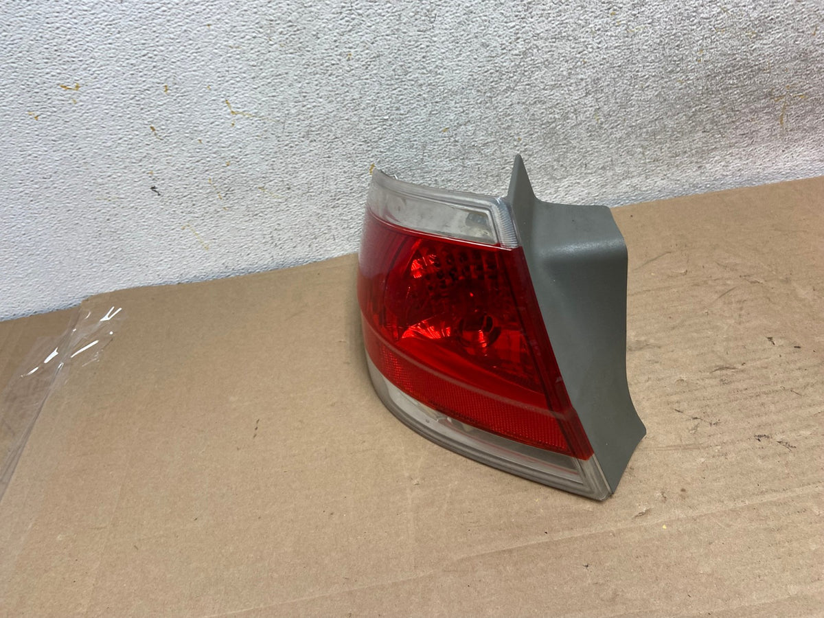 2008 2009 2010 2011 Ford Focus Sedan Left Driver Lh Side Tail Light AH9408 LK1
