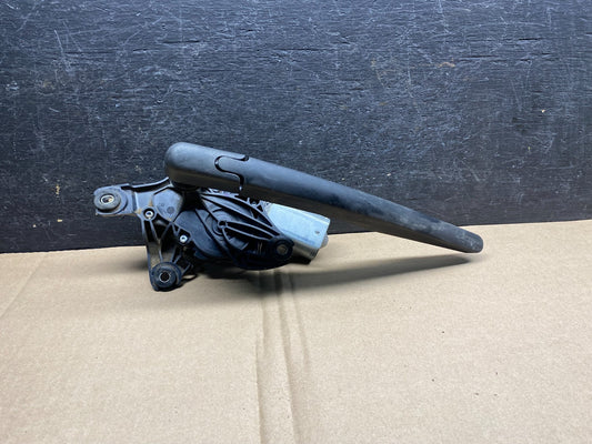 2011 to 2019 Ford Explorer Rear Windshield Wiper Motor AJ0014 DW0