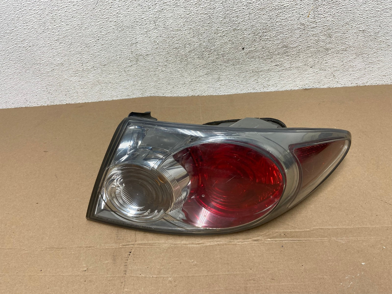 2006 - 2008 Mazda 6 Right Passengr Rh Driver Side Tail Light AF4339 LK0