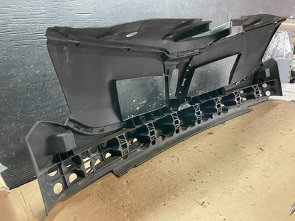 2013 to 2016 Lincoln MKT Grill Grille Support Panel OEM z3369 DG5