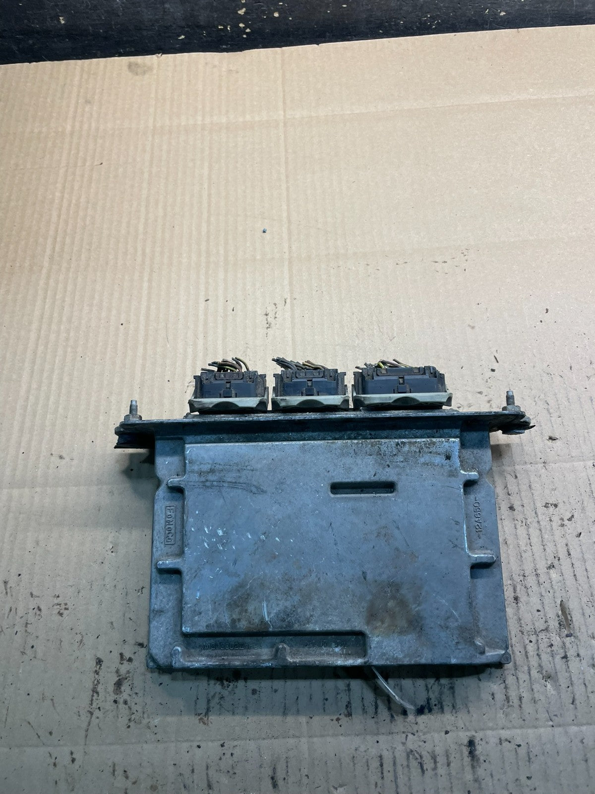 2008 to 2011 Ford Ranger 2.3L Engine Control Unit ECU Computer Module x8561 DG0