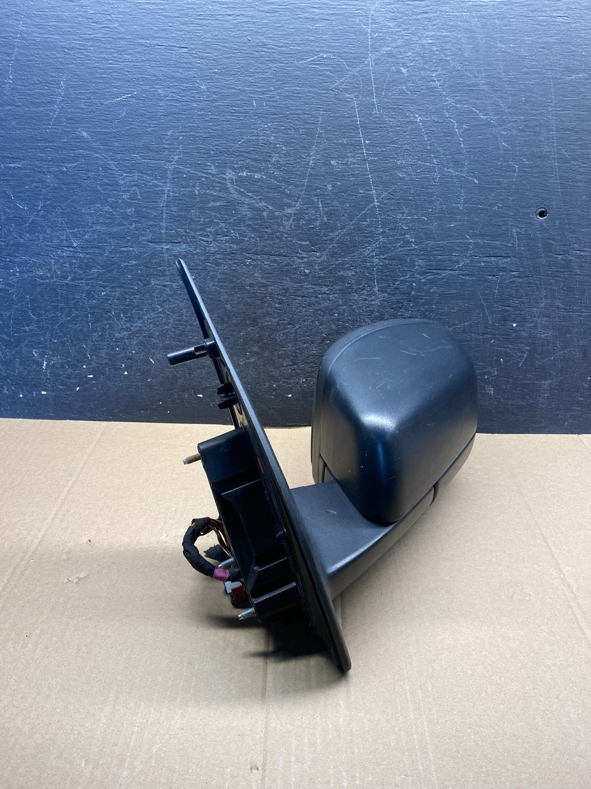 2008 to 2010 Land Rover LR2 Left Lh Side Door Power Mirror AH7258 DG1