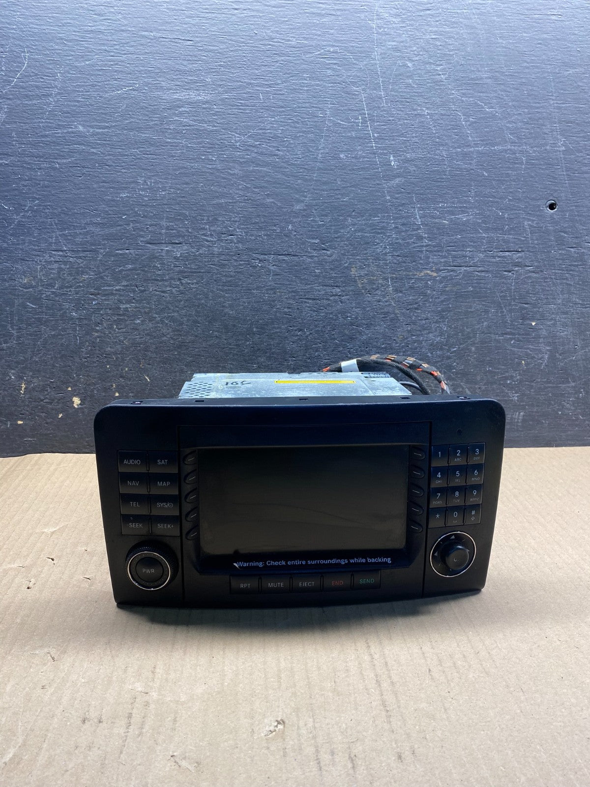 2006 2007 2008 Mercedes ML350 GL450 Radio Navigation Screen Display AI7237 DG0