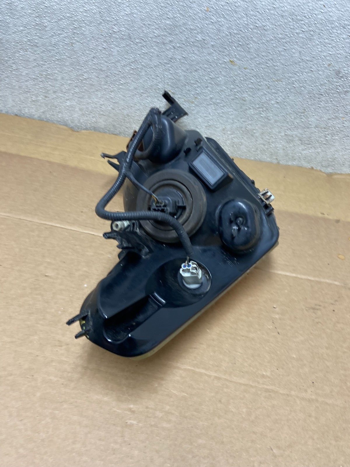 2008 2009 2010 2011 Ford Focus Left Driver Lh Headlight Halogen Oem AB2607 DW12
