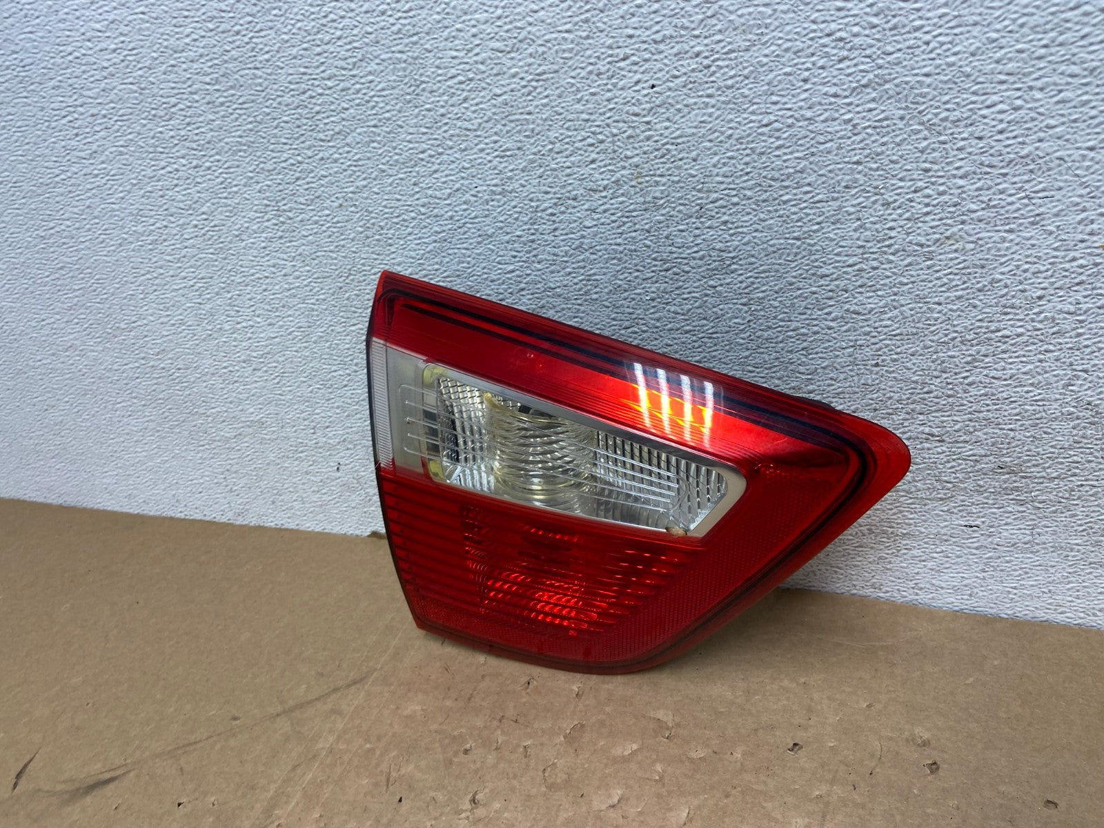 2013 to 2016 Ford C-Max Left Driver Side Tail light Inner AG1197 LK1