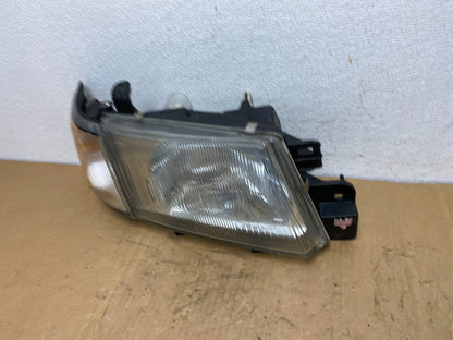 1999 to 2000 Subaru Forester Right Passenger Side Headlight Halogen Oe AD1323 DG1