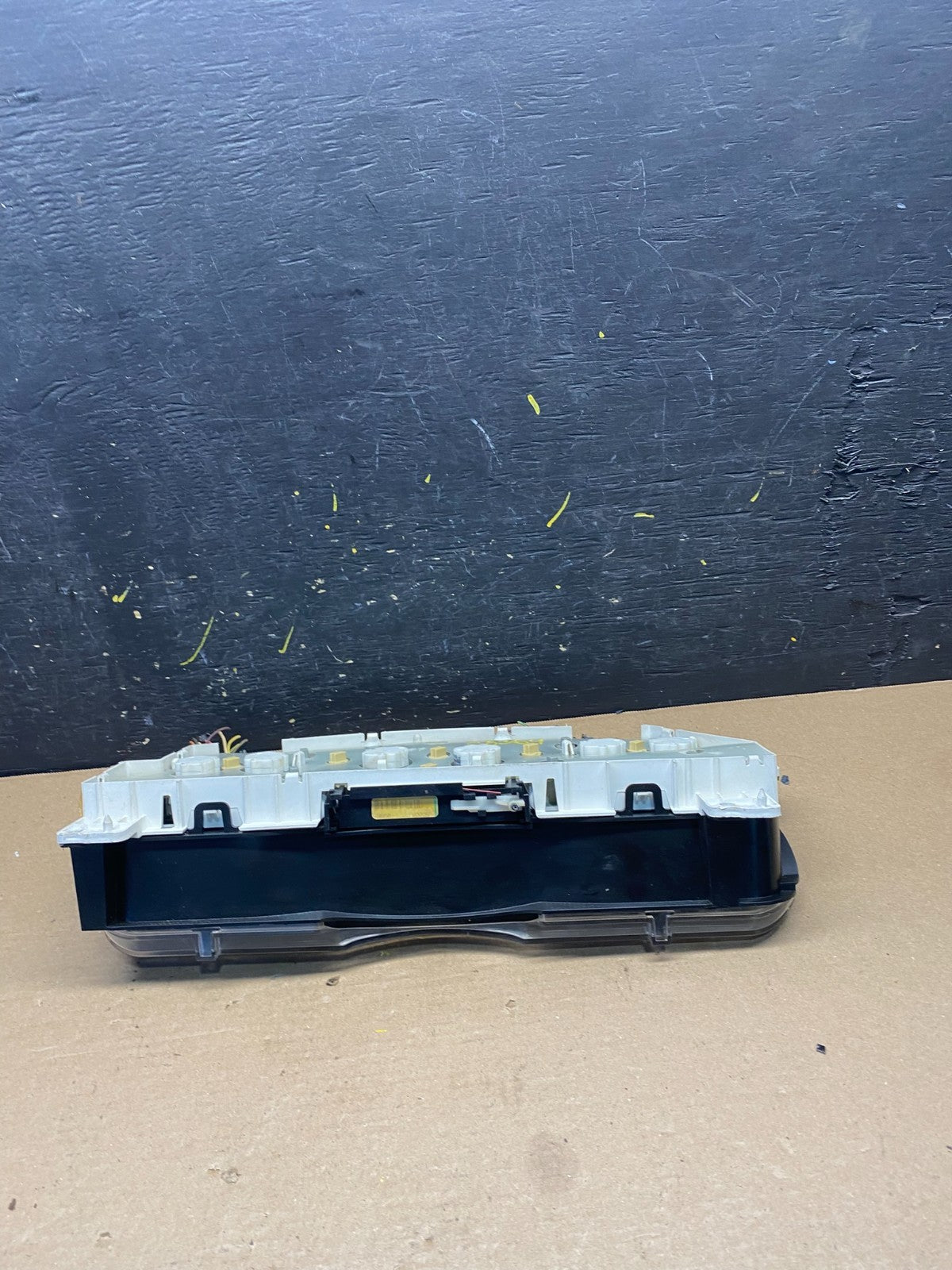 2006 Ford E350 Gauge Speedometer Cluster OEM S6364 DG4