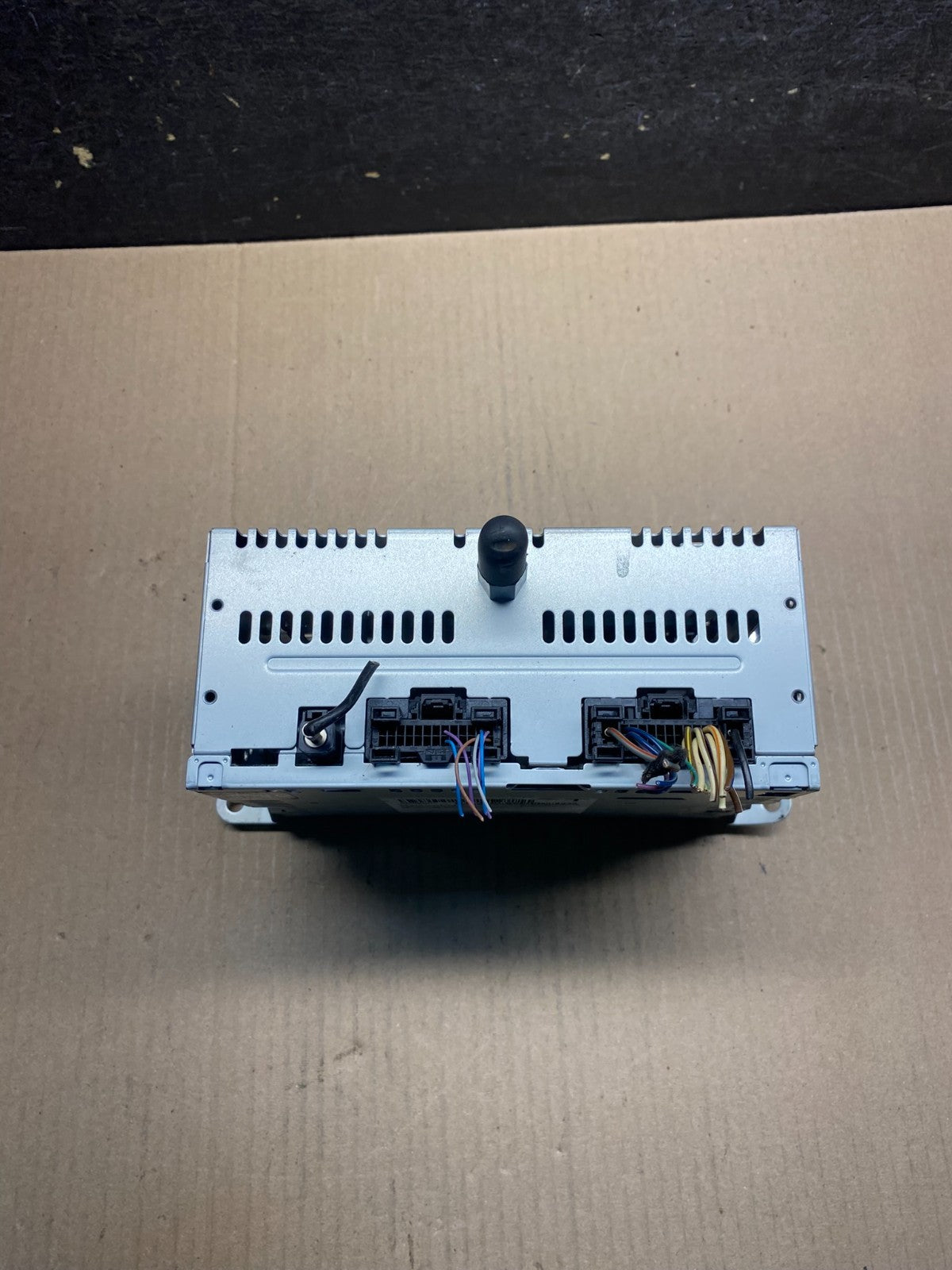2014 to 2015 Ford Explorer Audio Equipment Radio Receiver AM FM CD AI5322 DG5