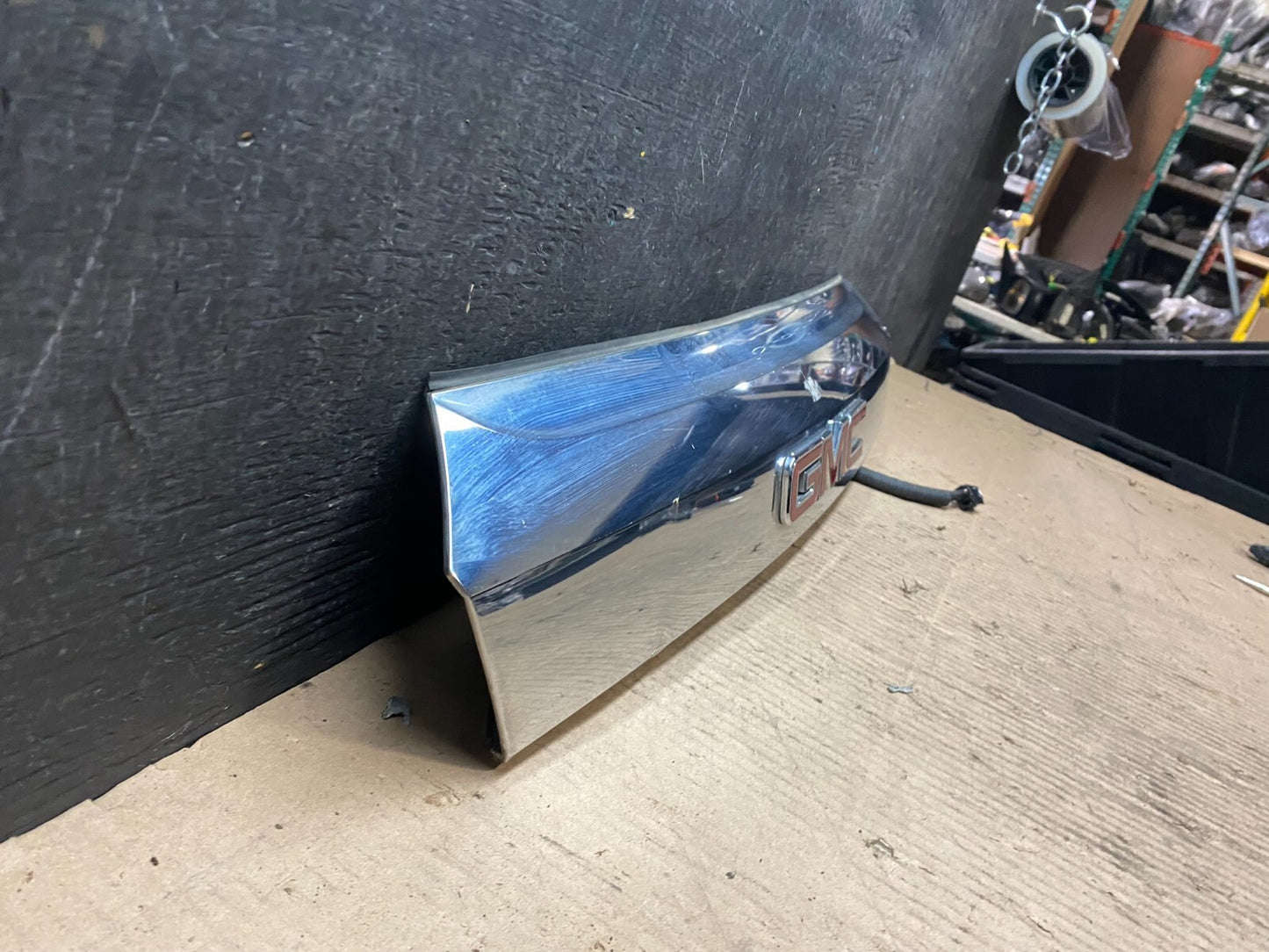 2010-2015 Gmc Terrain Lift Gate Handle with Camera Chrome Panel i3428 DG2