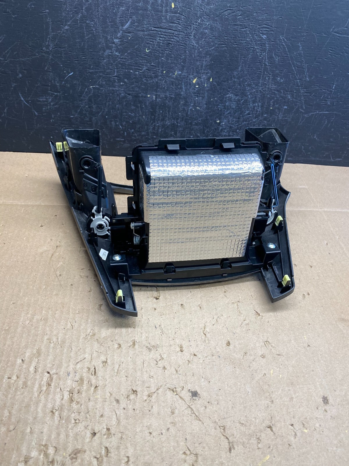 2010-2014 Subaru Legacy Outback Vent Radio Panel Trim Bezel AC6688 DG5