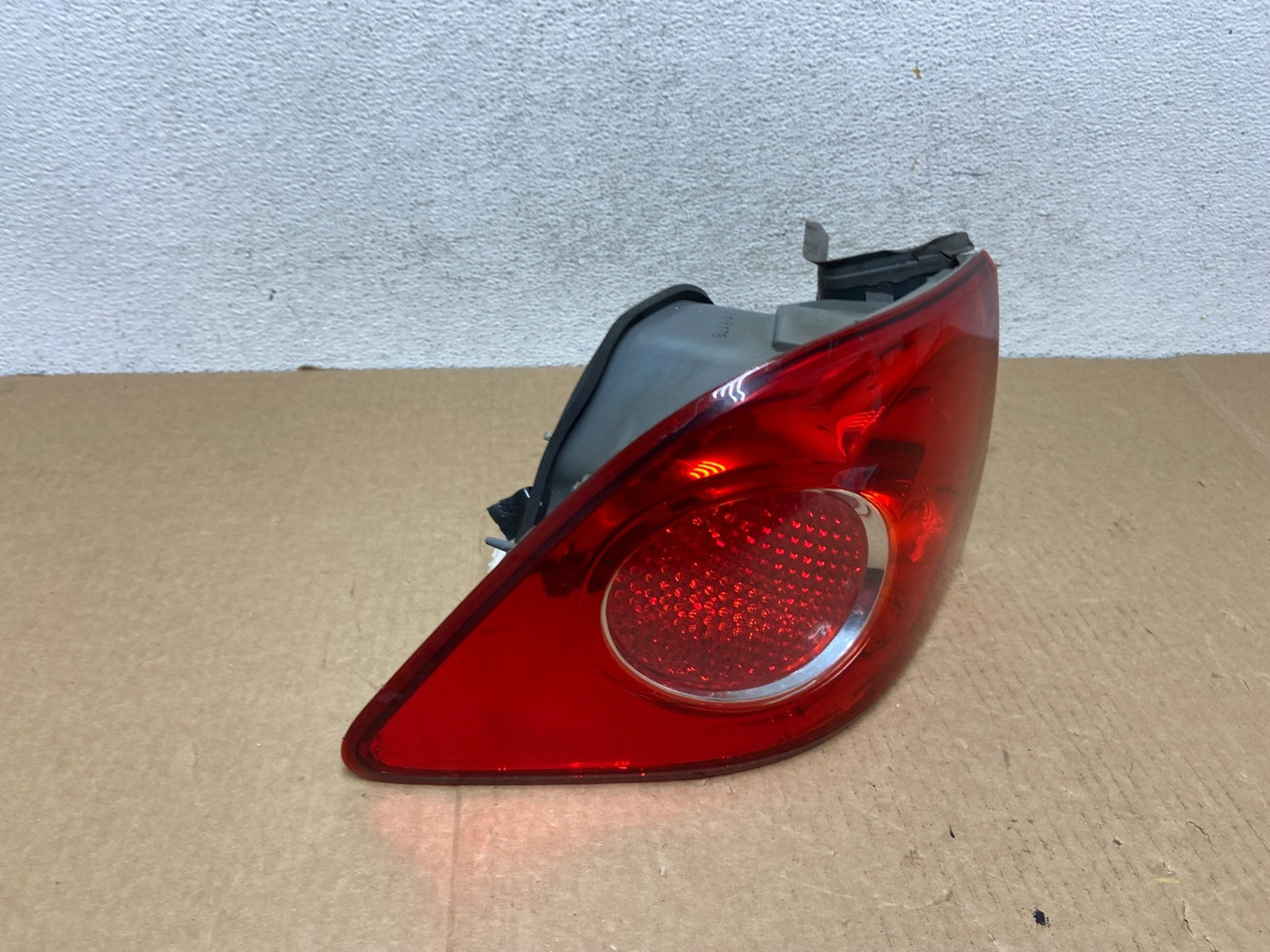 2006-2008 Kia Optima Left Driver Lh Side Tail Light af9570 DG2