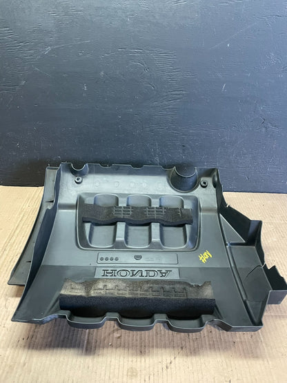 2005 to 2007 Honda Odyssey Black Engine Cover OEM 3.5L E3947 DG15