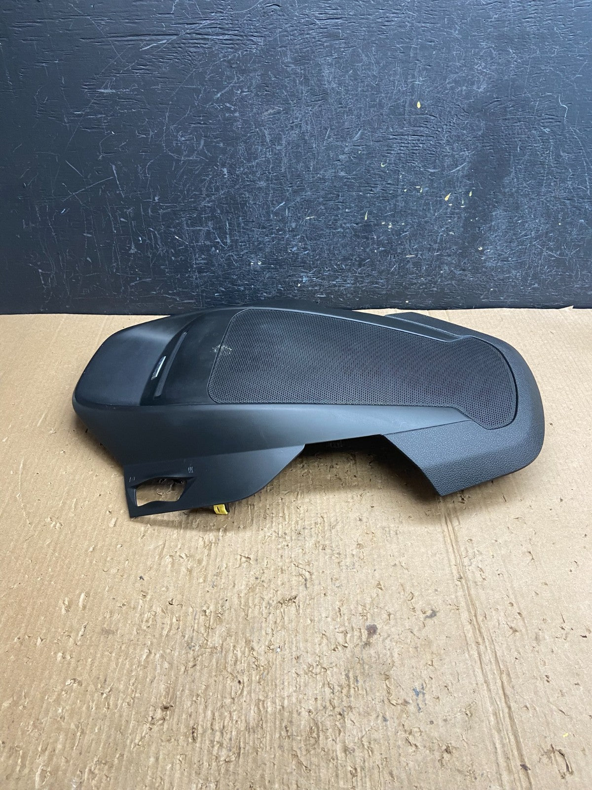 2013-2018 Ford Escape Front Upper Dash Speaker Cover CJ54-S045N42-E AF1480 DG2