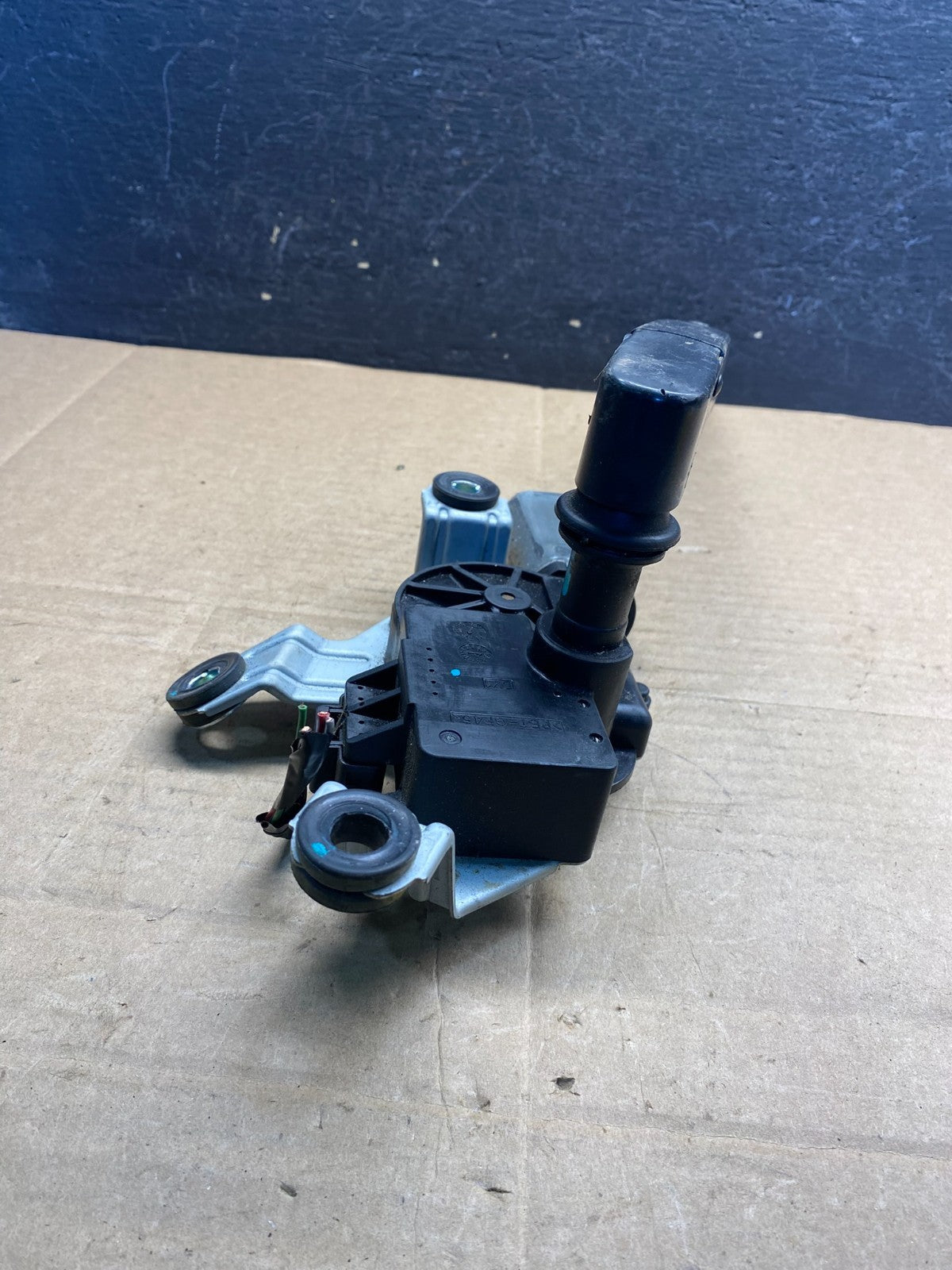 2009-2017 Chevrolet Traverse Rear Glass Windshield Wiper Motor AE8257 DG4