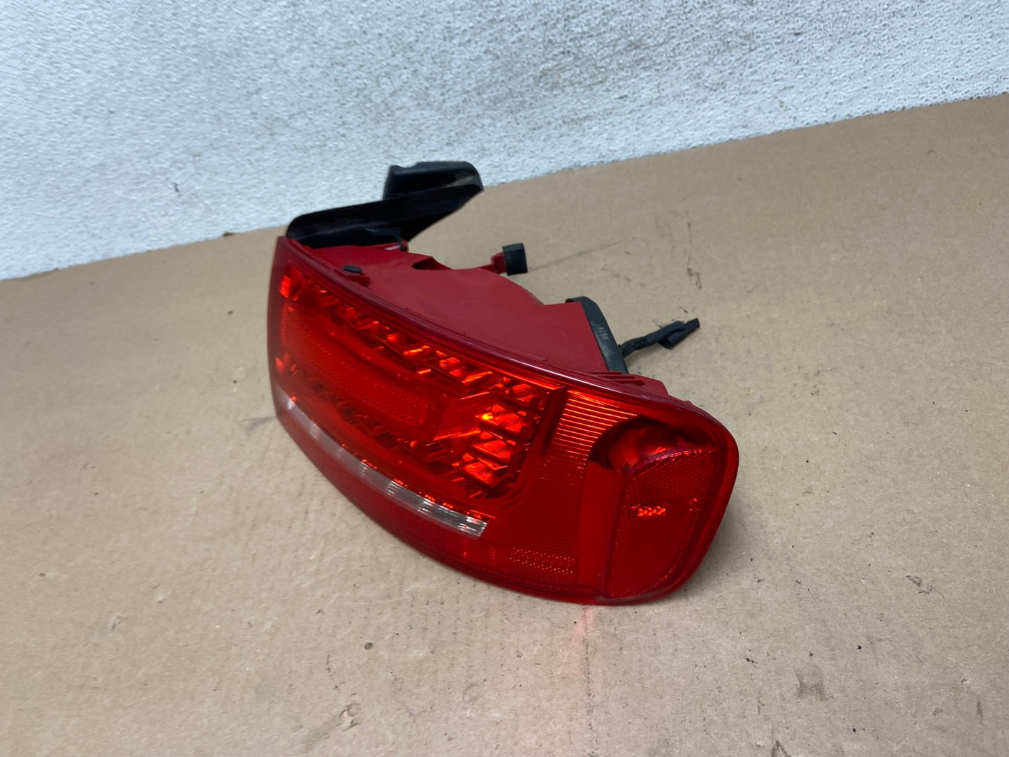 2009 - 2012 Audi A4 Sedan Right Passenger Side LED Lh Tail Light AG4582 LK1