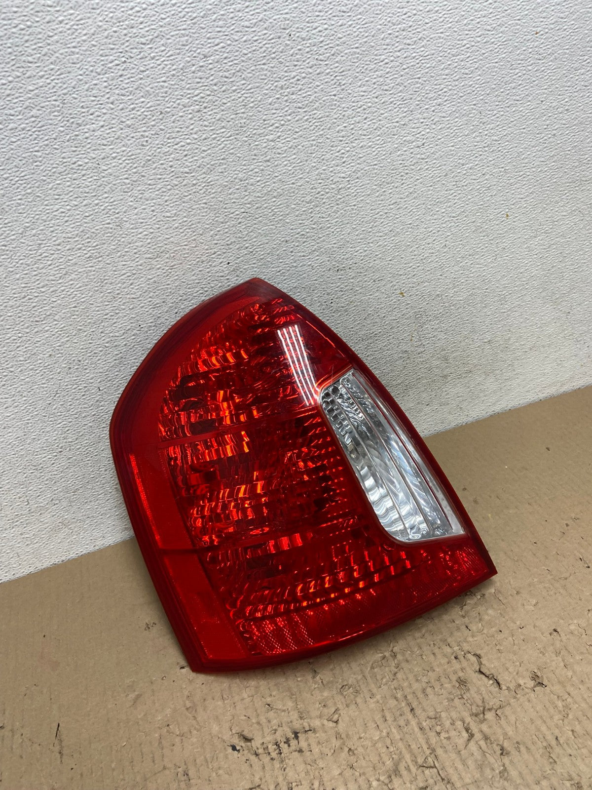 2006-2011 Hyundai Accent Sedan Left Driver Side Lh Tail Light AF2943 LK2