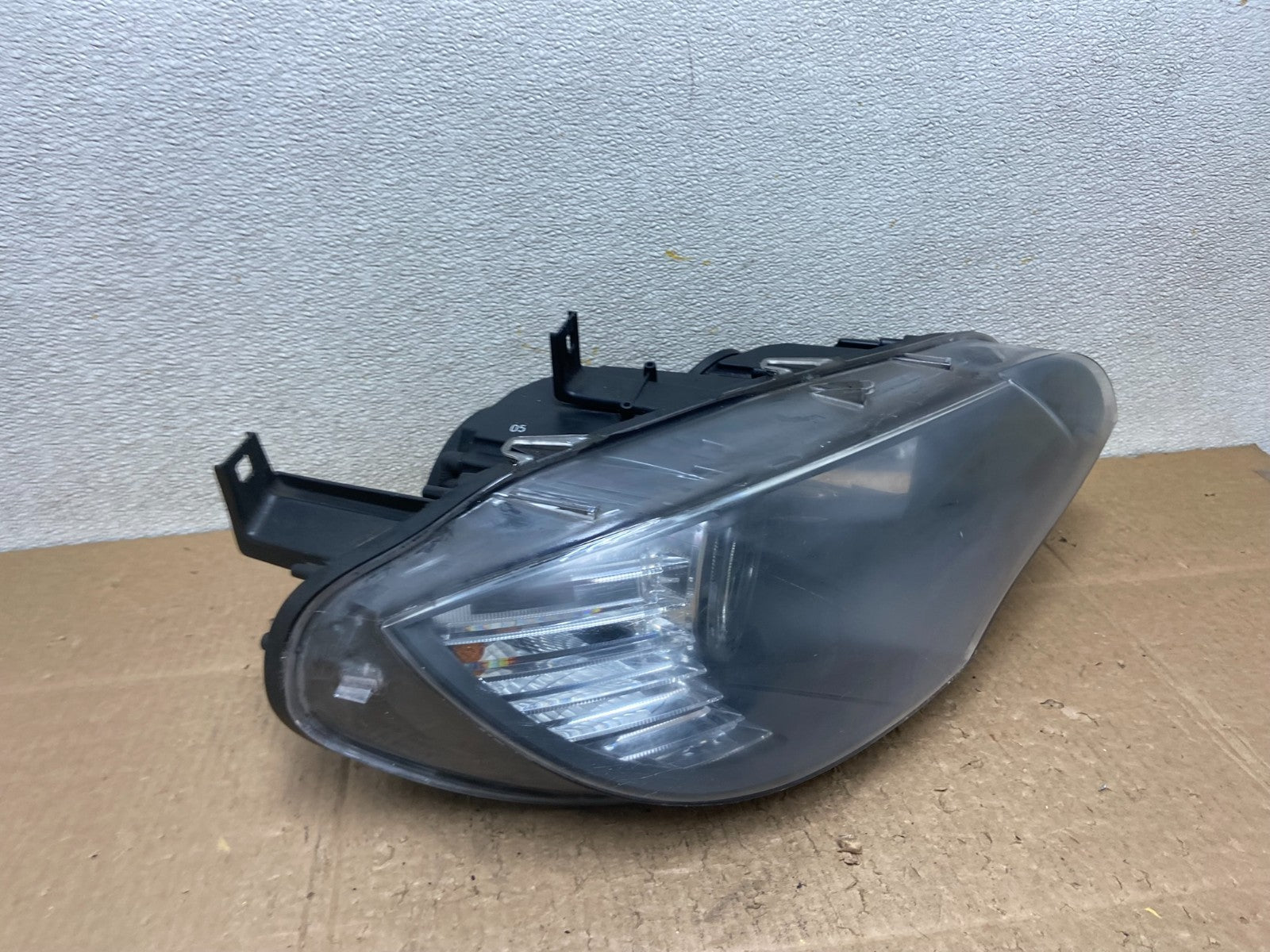 2008 2009 2010 Bmw X6 Right Passenger RH Headlight Xenon Hid OEM Z1029 DW2