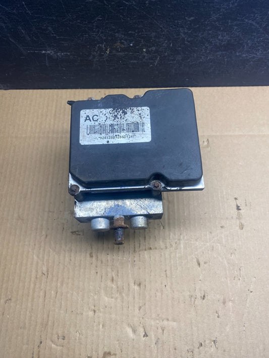 2008 GMC Yukon Chevrolet Tahoe ABS Anti Lock Brake Pump AD0470 DW0