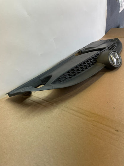 2010 to 2015 Hyundai Tucson Front Upper Grille Grill AG3007 DG2