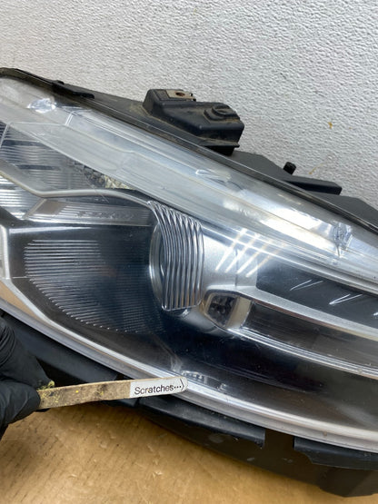2013 to 2019 Ford Taurus Left Driver LH Side Headlight Halogen AD9167 DW3