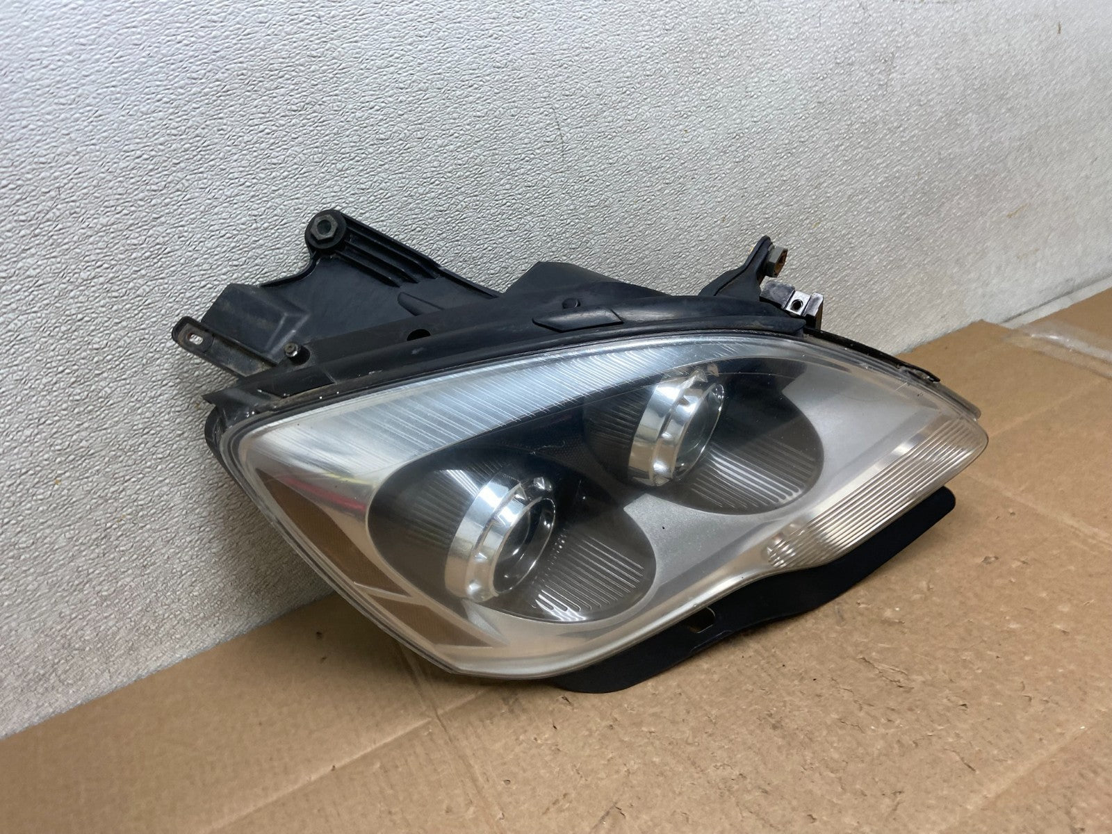 2007-2012 Gmc Acadia Halogen Headlight Right Passenger Side Oem Y8746 DW2
