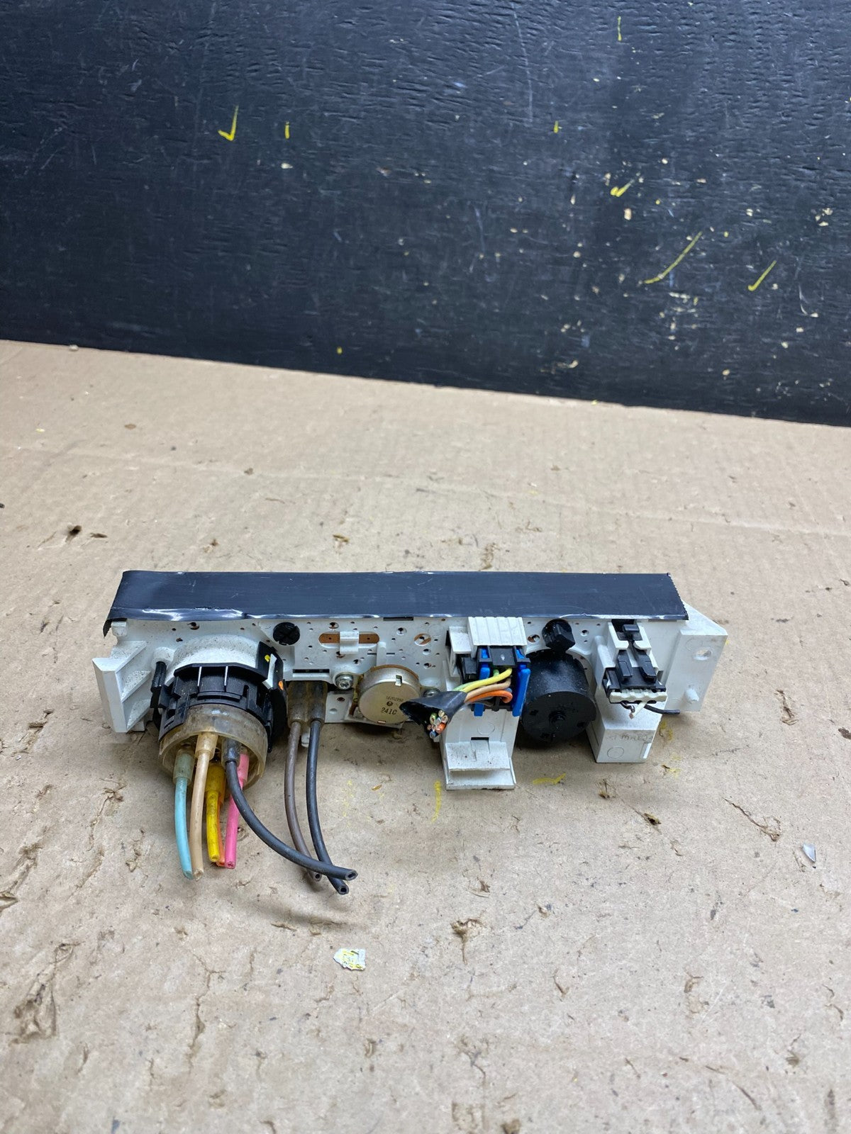 2001 - 2007 GMC Chevrolet Express 1500 Climate Control A/C u4876 DG4