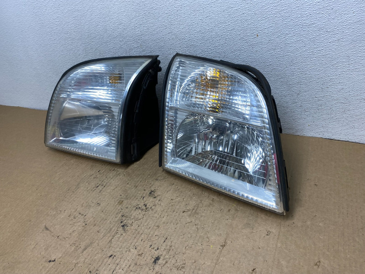 2002-2005 Mercury Mountaineer Left+Right Side Halogen Headlights AG2504 DW1