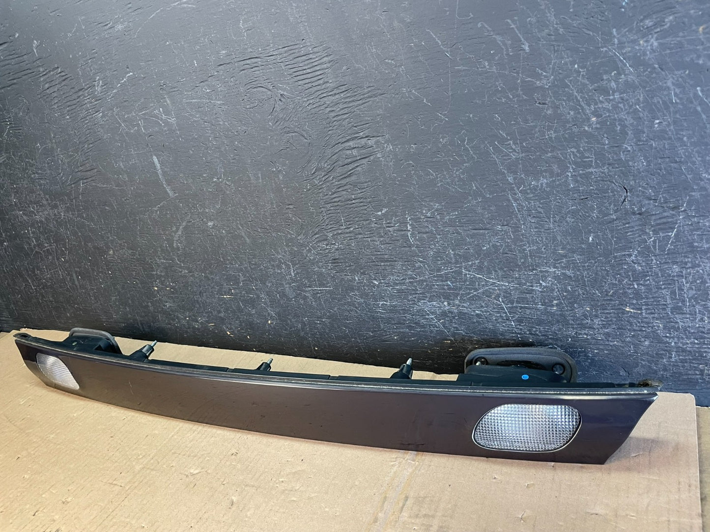 1995 1996 1997 Dodge Avenger Trunk Mount Back Up tail Light Panel AD85002