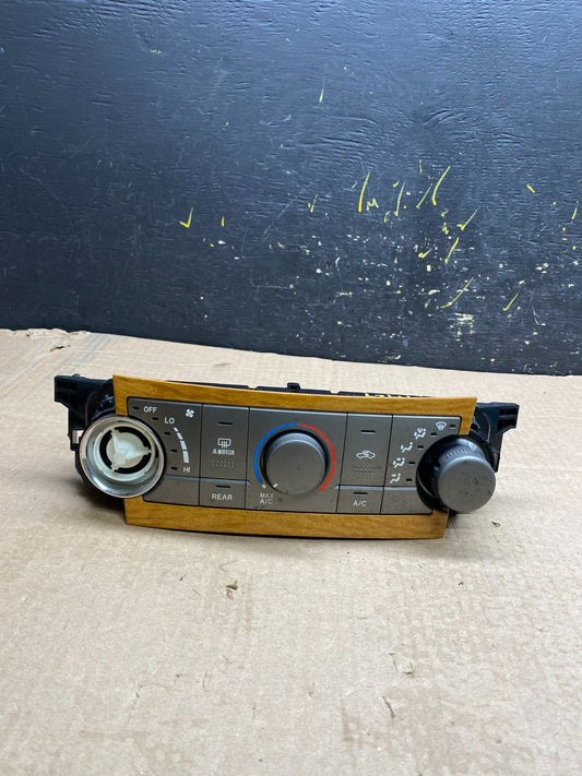 2008 to 2013 Toyota Highlander AC Heat Temp Climate Control Bezel Y9924 DG0