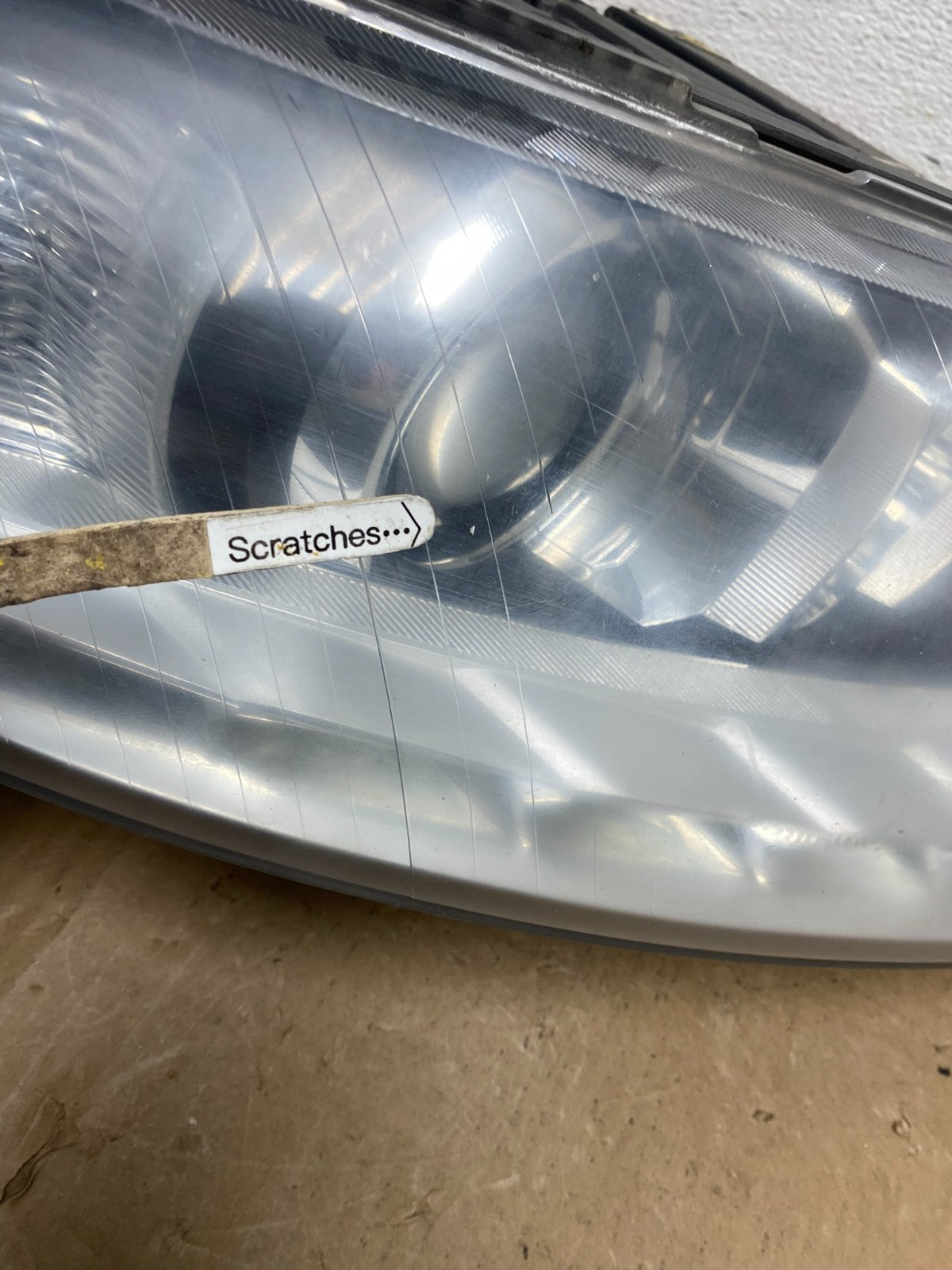 2009-2011 Audi A6 Right Passenger RH Side Headlight Xenon HID AC5768 DW3