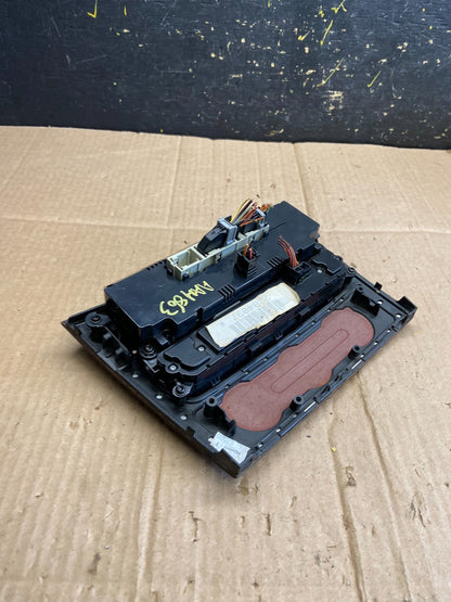 2006 to 2008 Mercedes W251 R350 AC Temp Heater Climate Control OEM AA4863 DG4