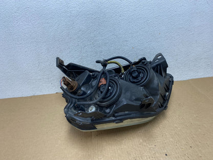 2005 to 2007 Ford Five Hundred Halogen Right Passenger Side Headlight AF9668 DW6