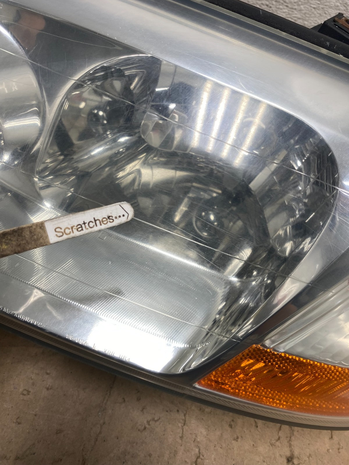 2001 to 2003 Acura MDX Left Driver LH Halogen Headlight AG5559 DW3