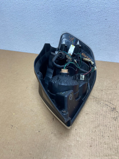 2005 to 2006 Mitsubishi Outlander Left Driver Side Tail Light AC29056