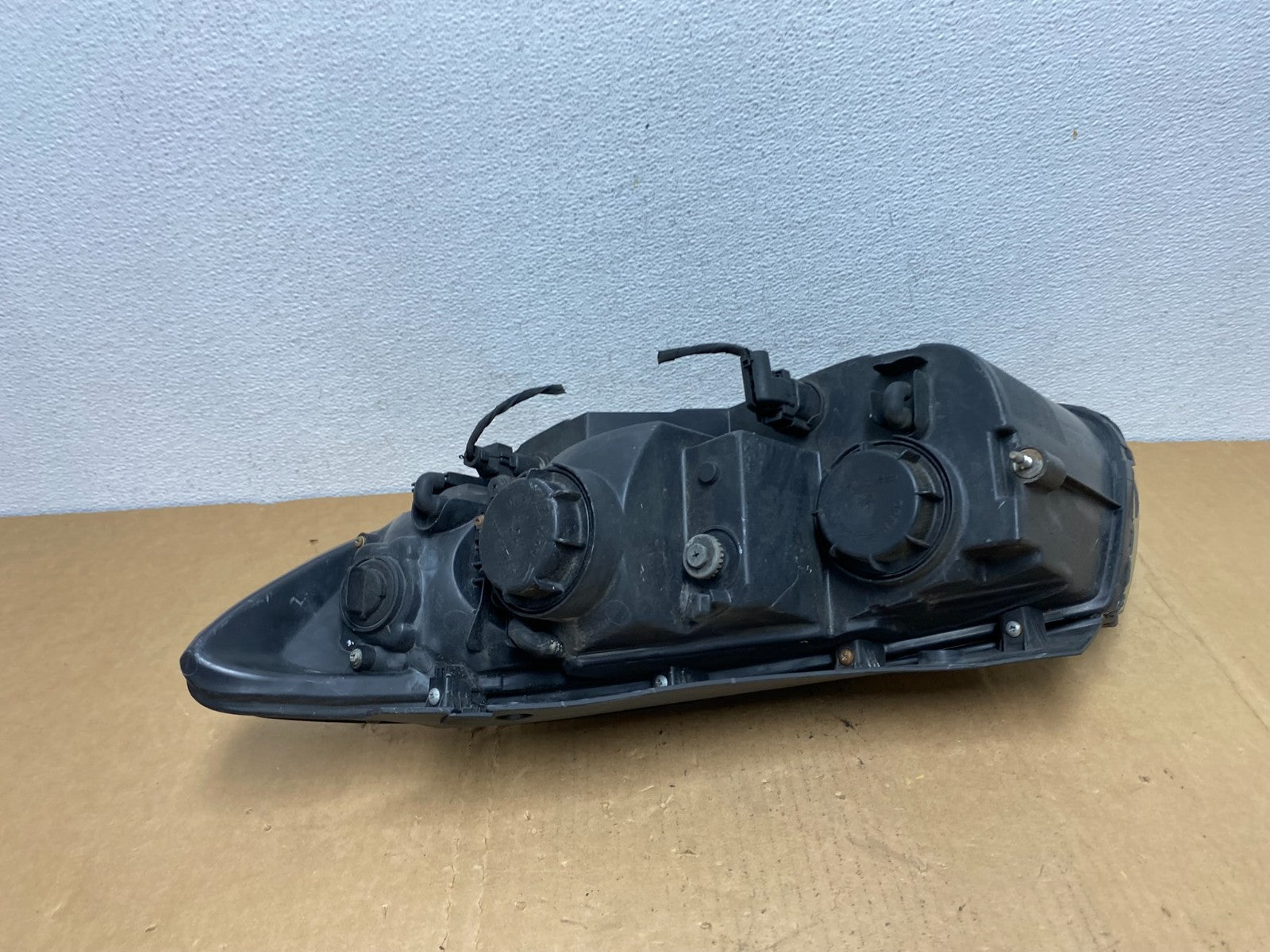 2007 2008 2009 Hyundai Santa Fe Right Passenger Halogen Headlight AC8487 DW5