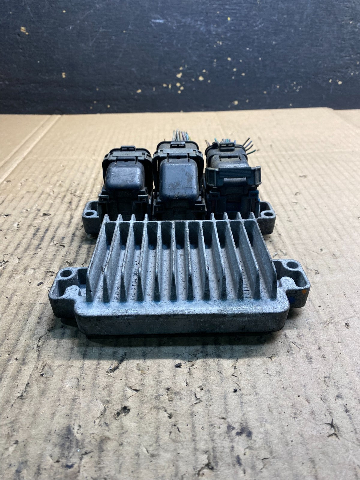 2006 GMC Envoy Silverado Engine Computer ECU ECM Module Oem ab2761 DG1