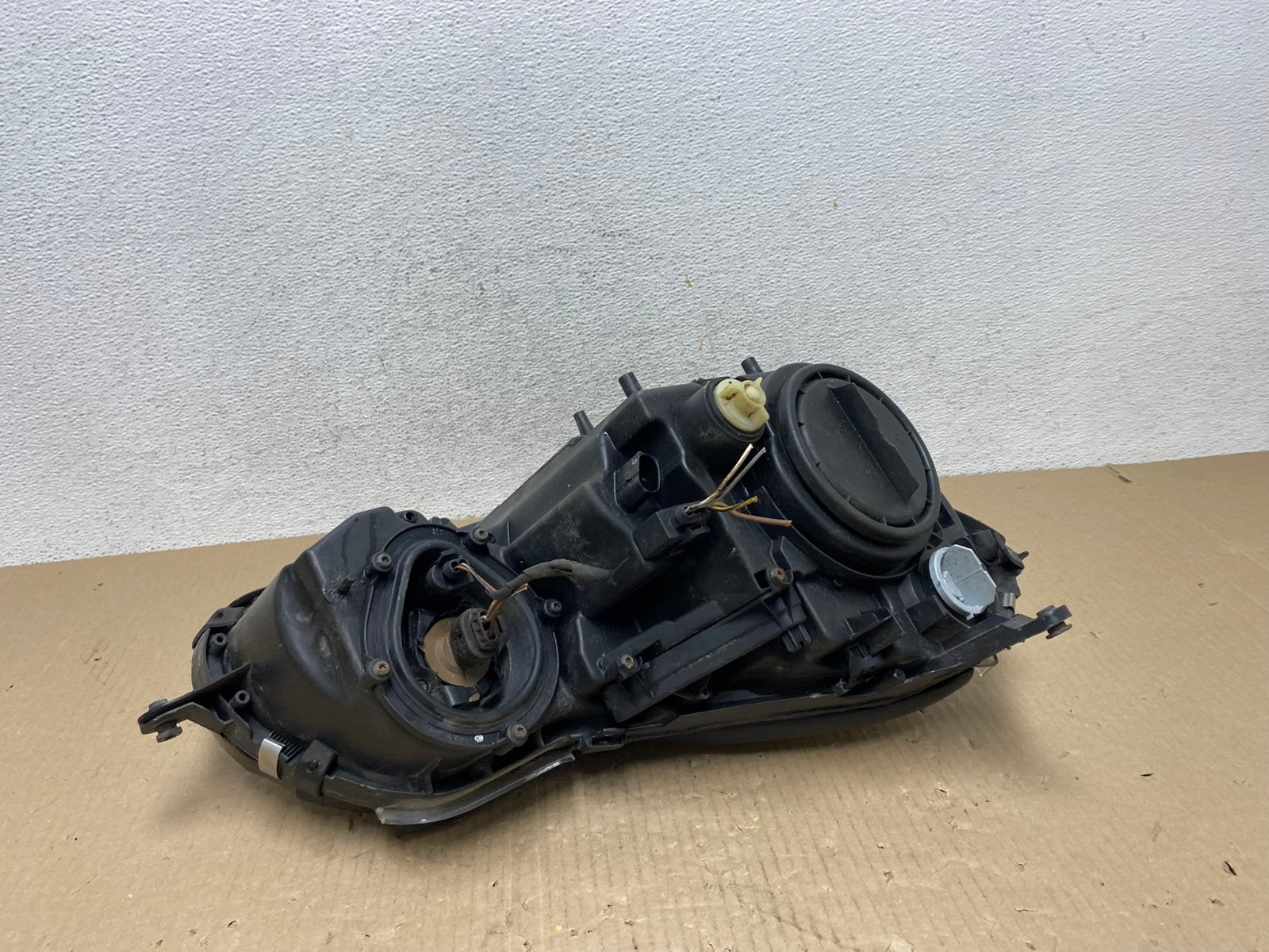 2003-2006 Mercedes E E320 E350 Left Driver Lh Side Halogen Headlight AE9639 LK4