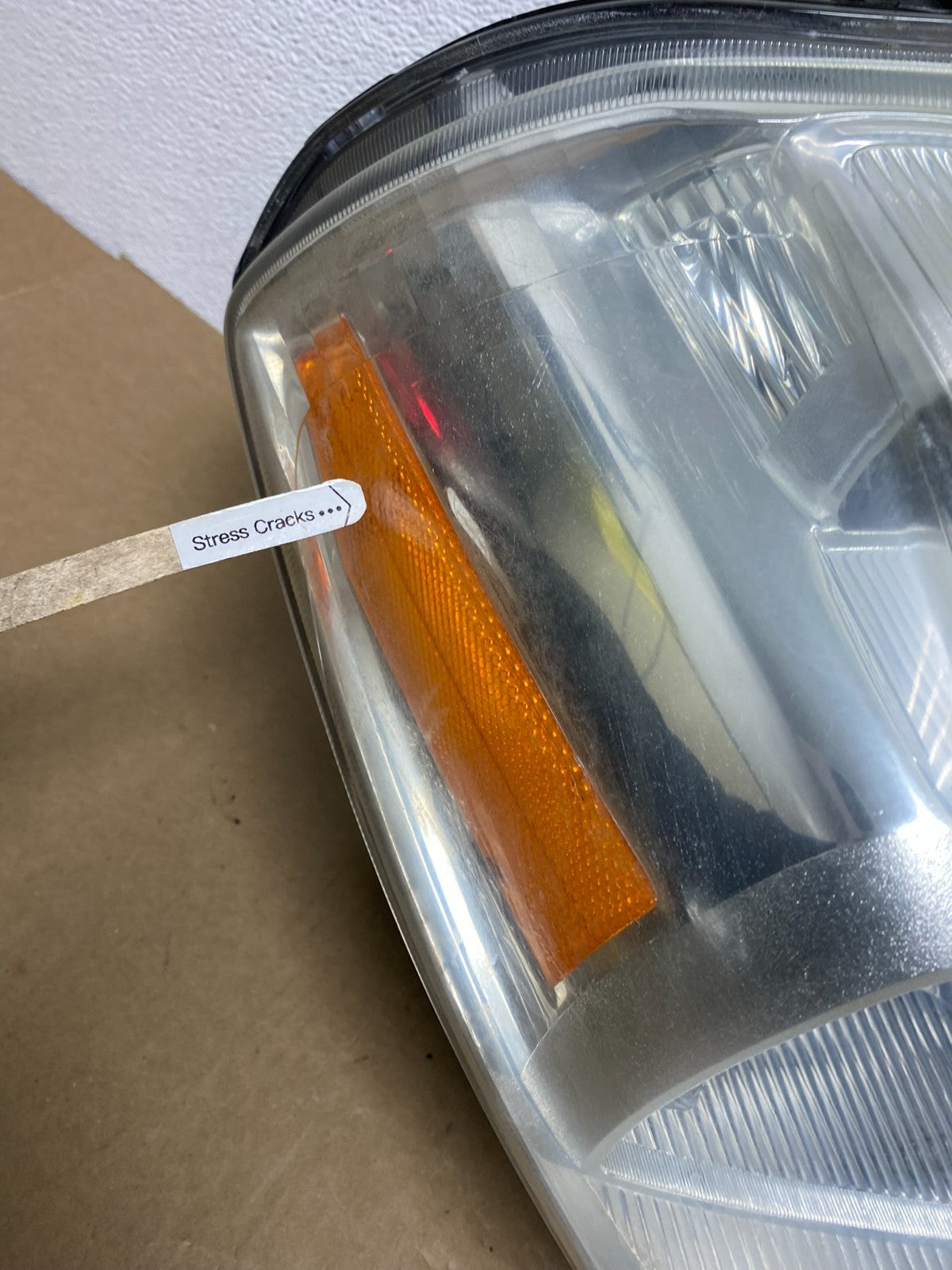 2008 to 2012 Nissan Versa Headlight Right Passenger Rh Side AC1350 DW4